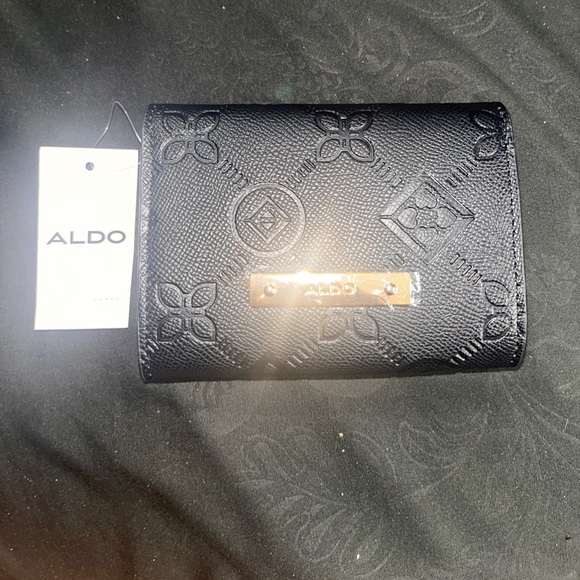 Aldo Wallet - Picture 1 of 3
